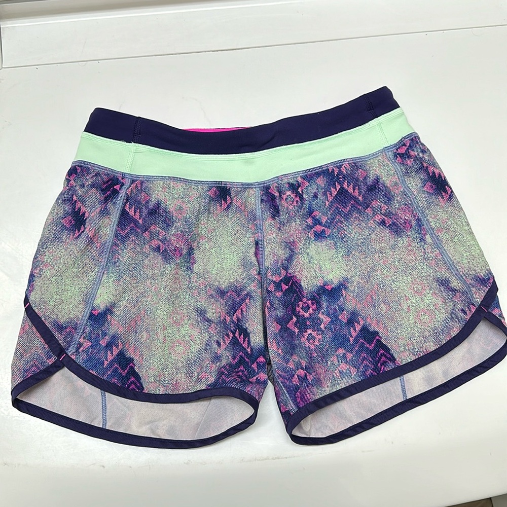 Ivivva Relay Racer Shorts - Picture 2 of 14